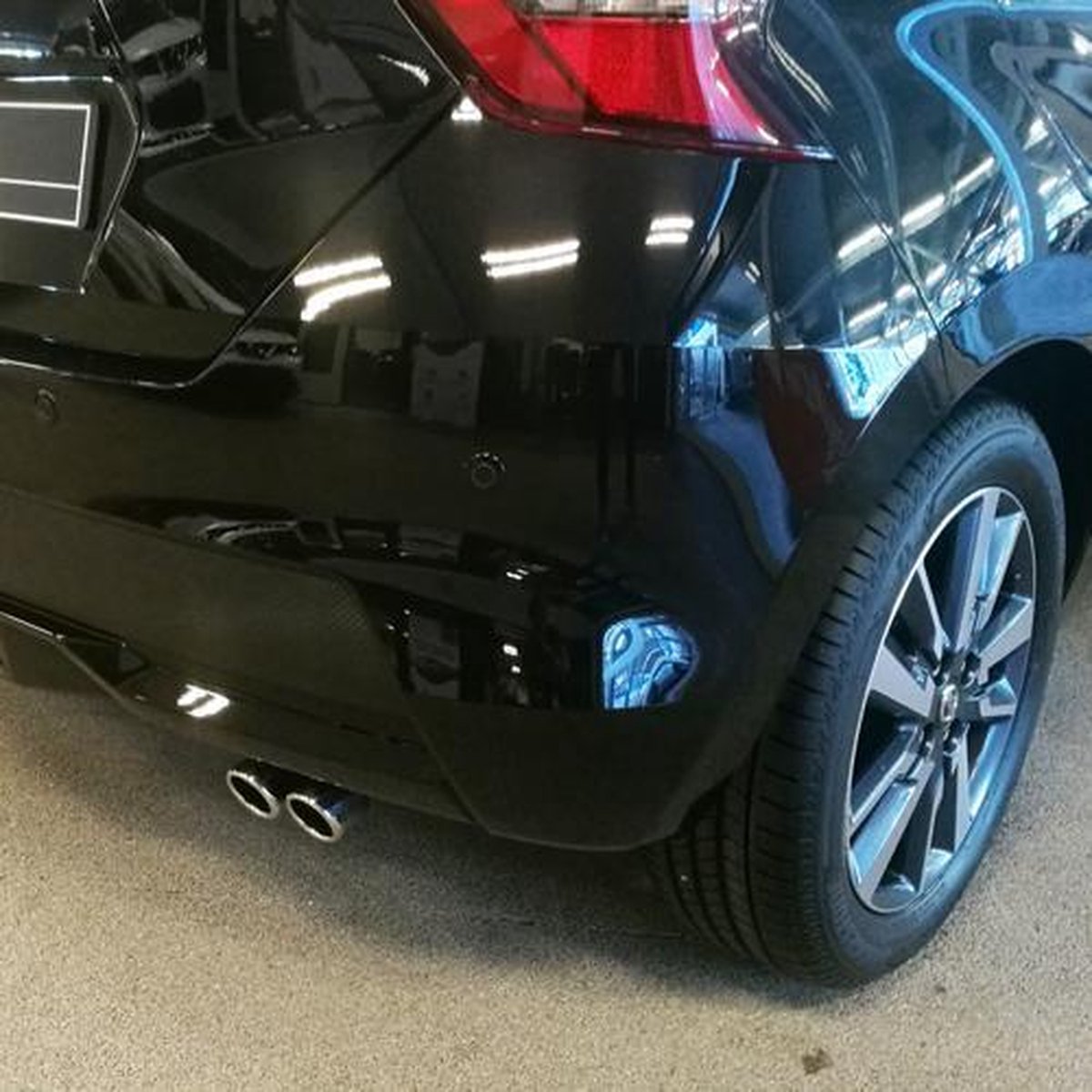 Uitlaatsierstuk Nissan Micra 2017+