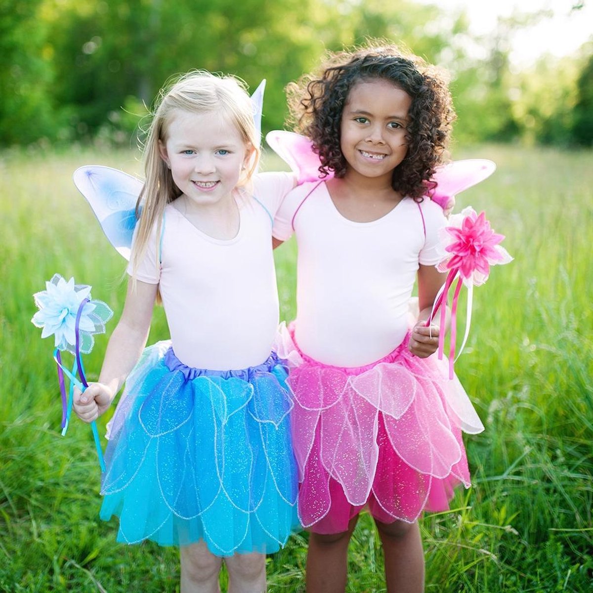 Great Pretenders - Fancy Flutter Skirt/Wings & Wand Set fuchsia