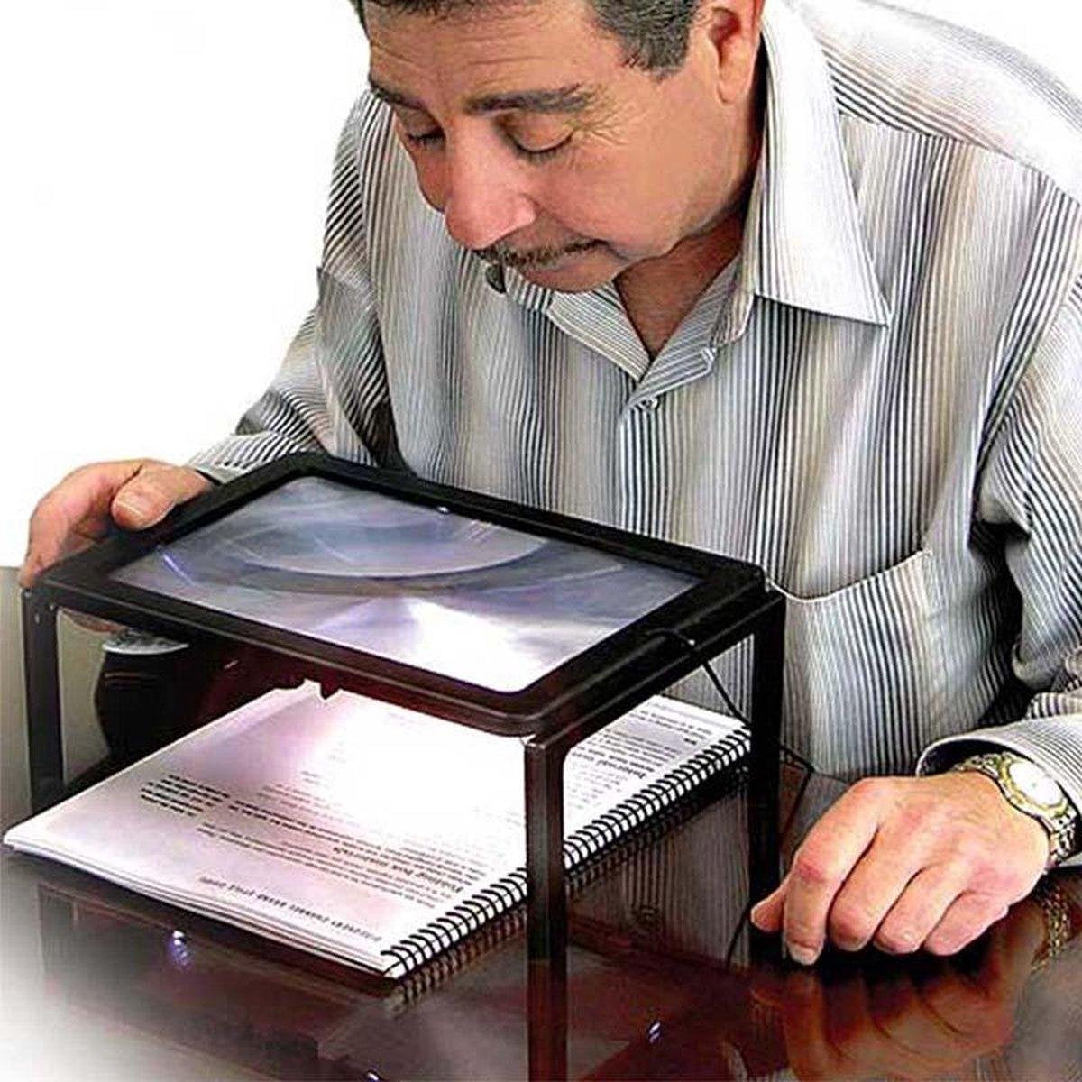LOUZIR Vergrootglas lezen 3x - Loep op 4 voetjes - LLED lichtjes | x3 op standaard- leesloep -tafel licht vergrootglas - leesloep