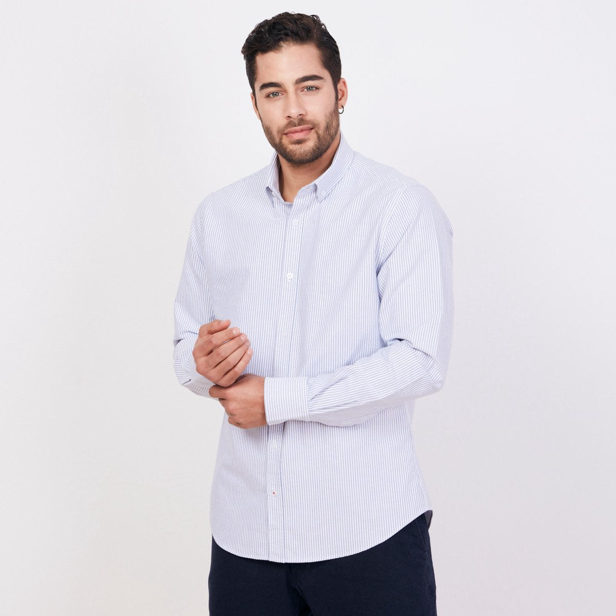 ULTRAMARINE Oxford Shirt Heren van 100% Katoen - Overhemden Heren Volwassen met Klassieke Kraag met Knopen - Blouse Heren met Lange Mouw - Longsleeve Heren  - Overhemd / Topjes voor Heren - Marineblauwe Strepen  - L