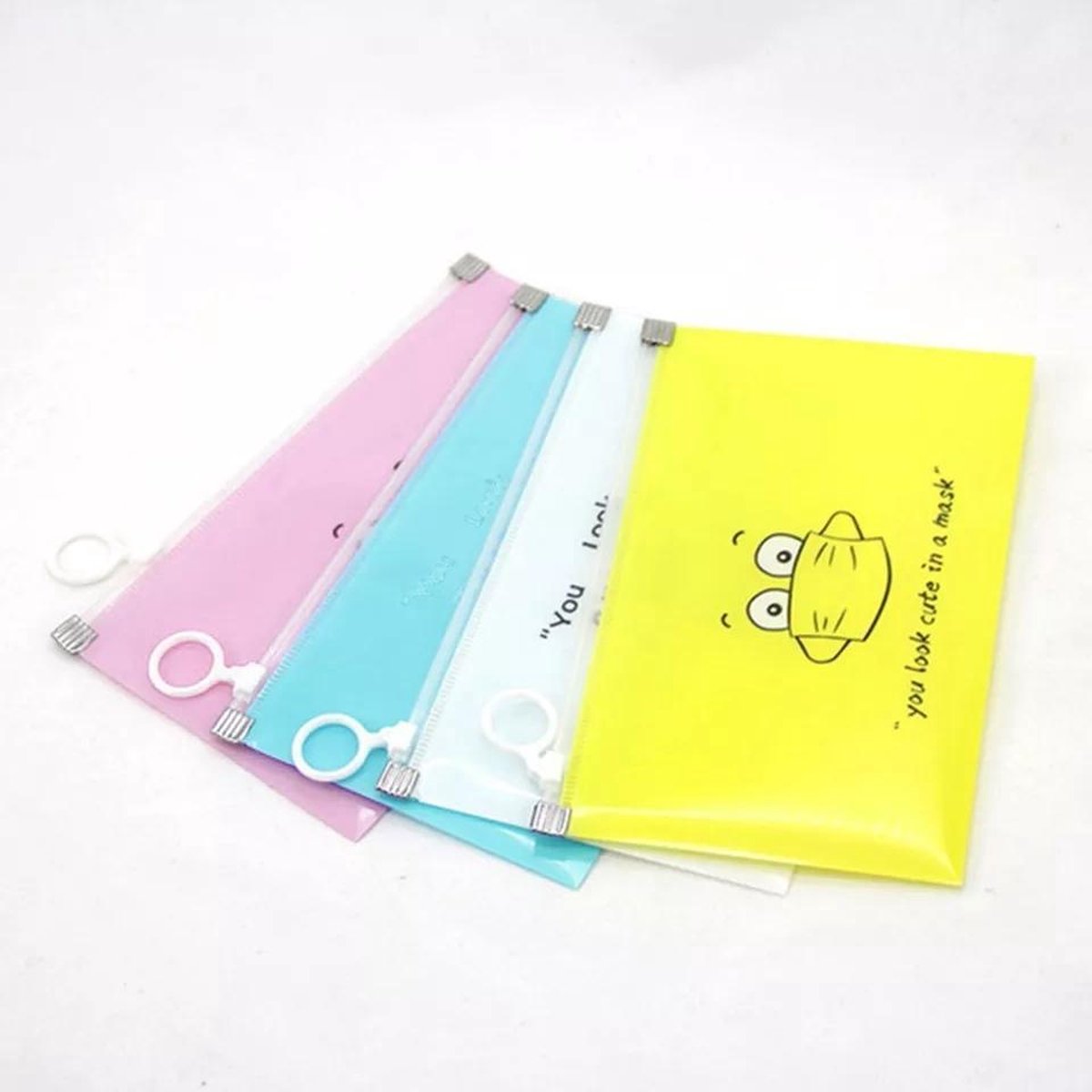 Mondmasker houder - Set van 4 - Waterproof en antibacterieel - Opbergdoos - Mondkapje bewaaretui