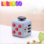 Lubadoo® - Friemelkubus - Infinity Cube Fidget Toy - Figet Toys - Fidet Toys -Grijs / Rood