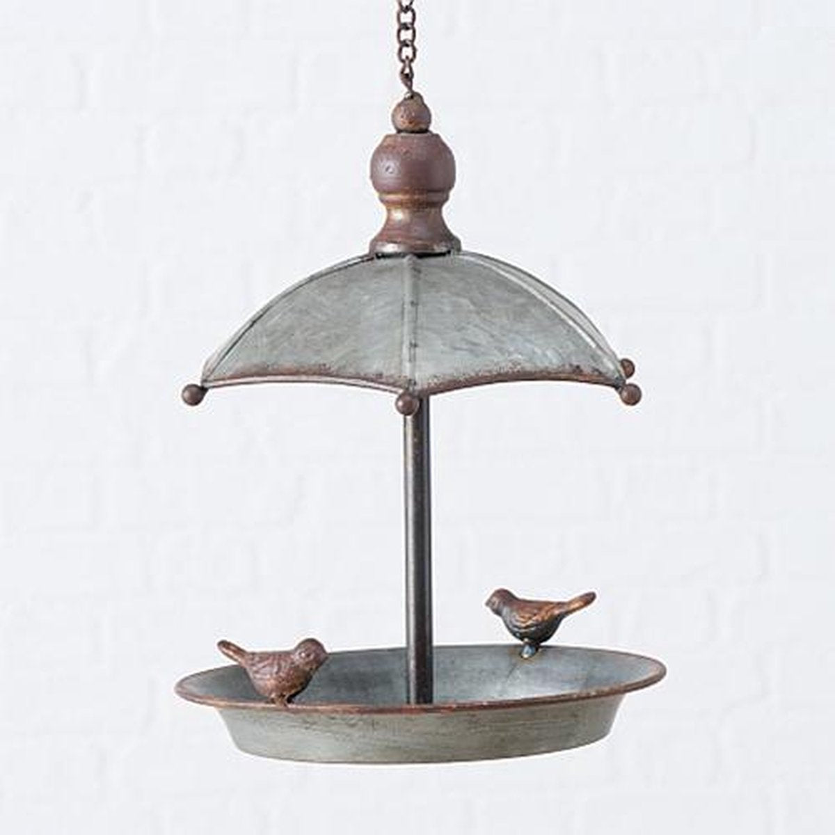 Vogelbadje Sarina van zink aan ketting