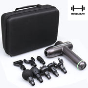 MUSCLE&FIT® - Professionele massage gun -  warmte functie - Stille massage - Massagegun - 8 Verschillende standen - 24v 2500 mAh - Lichaamsmassage - Been Massage - Nek Massage - Rug Massage - Massageapparaat - 8 Verschillende opzetstukken- TRAVELCASE