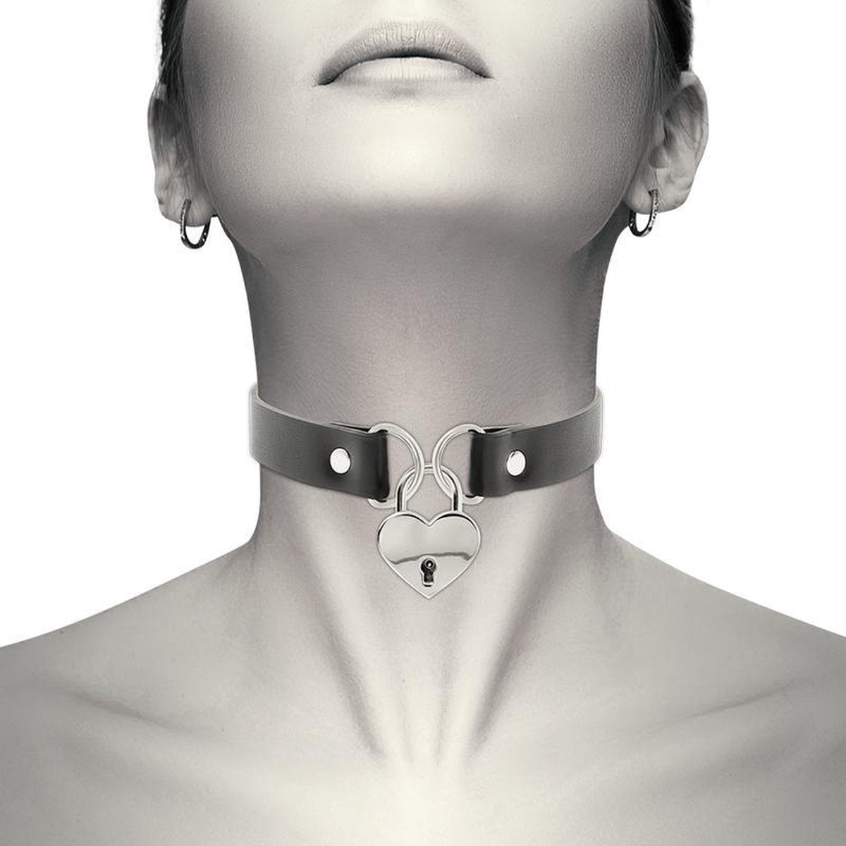Coquette Hand Crafted Choker Keys Heart | COQUETTE