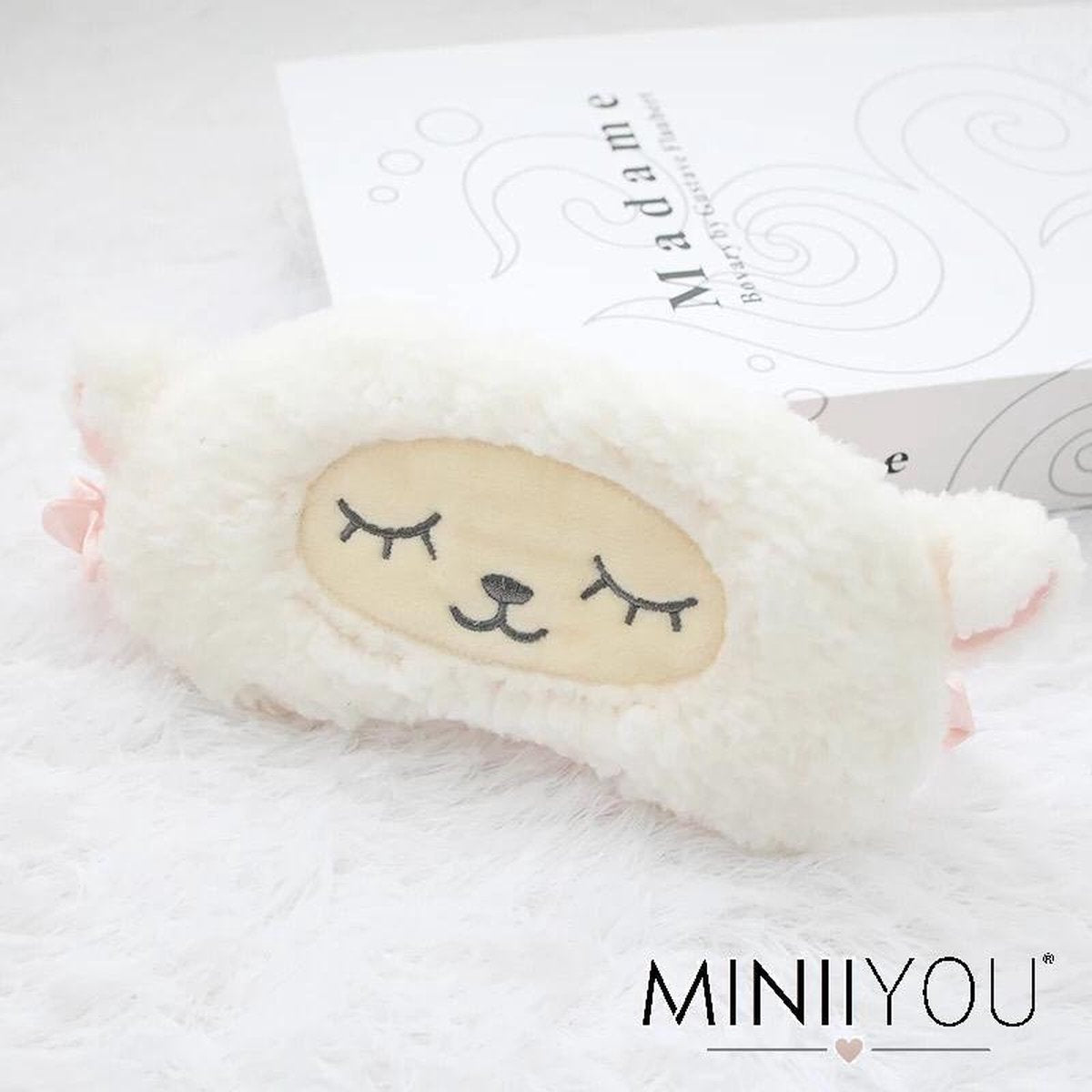 MINIIYOU® Zacht wit schaap kinder slaapmasker | reismasker kind | slaapmasker kind meisjes | vanaf 5 jaar | Reizen | Pluche Polyester | kinderen accessoires | Goede nachtrust