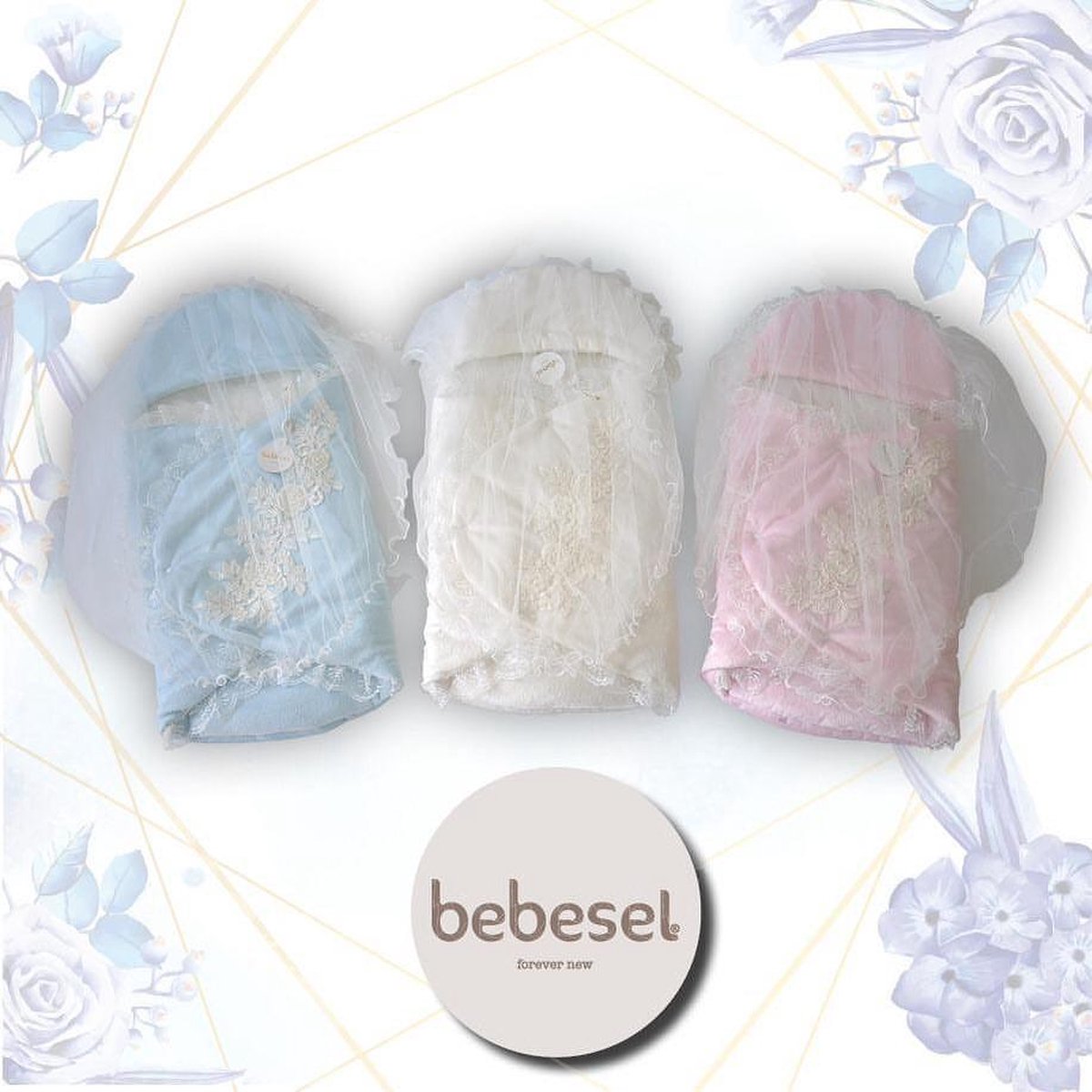 baby nest blauw met kantbewerking