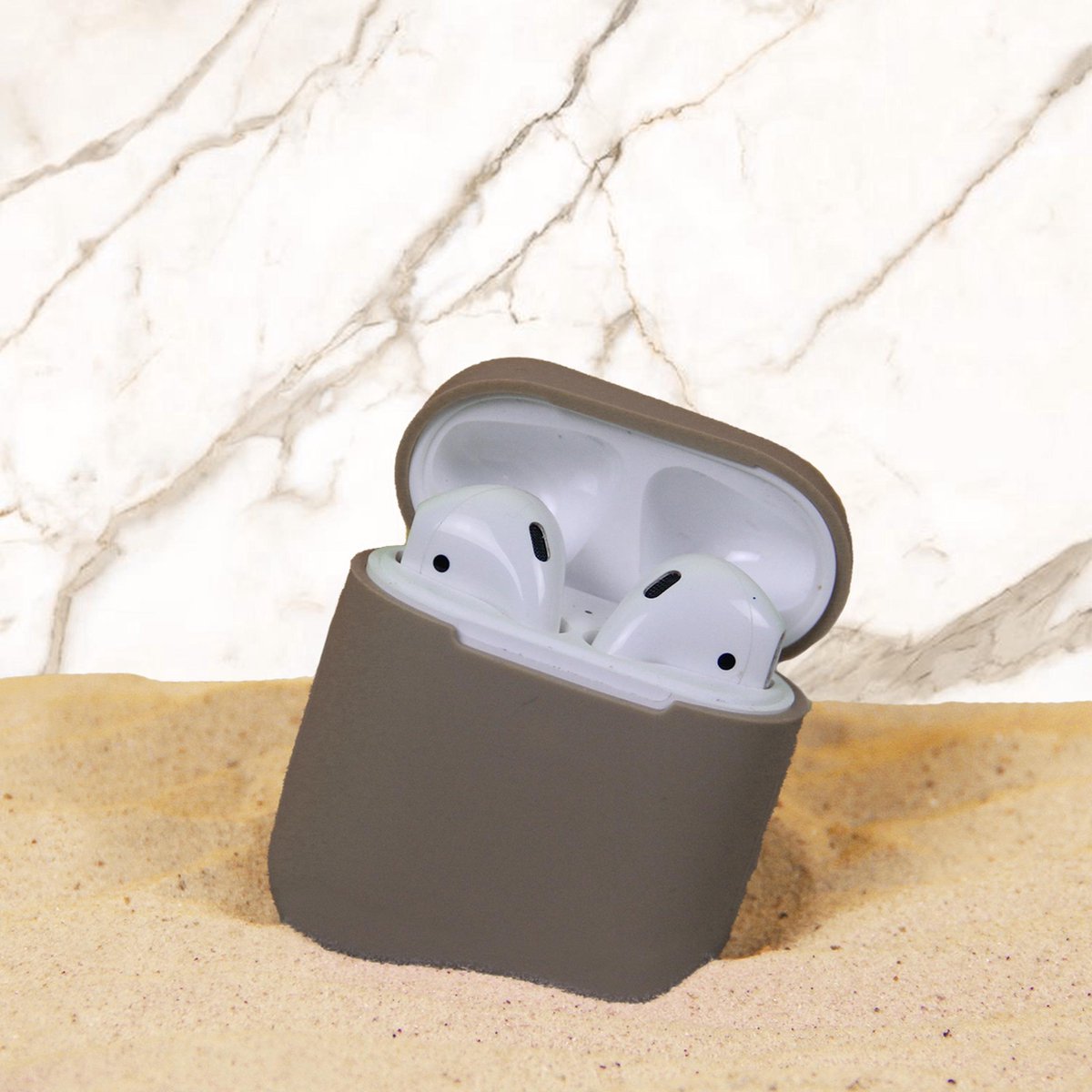 Beige Soft AirPods Case - AirPods Case - AirPods 1 en 2 - Beige - Soft