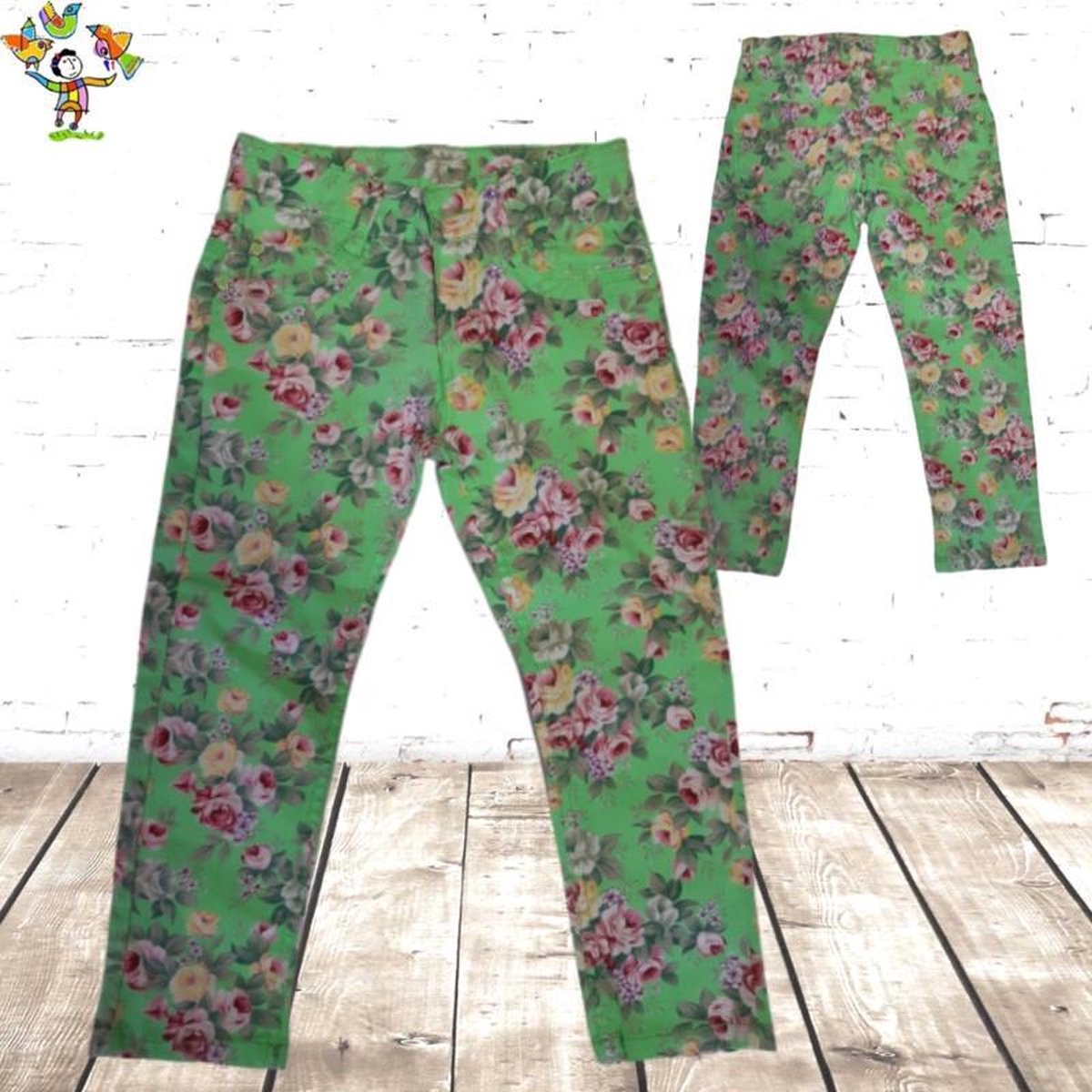 Groene meisjes broek met bloemen 12