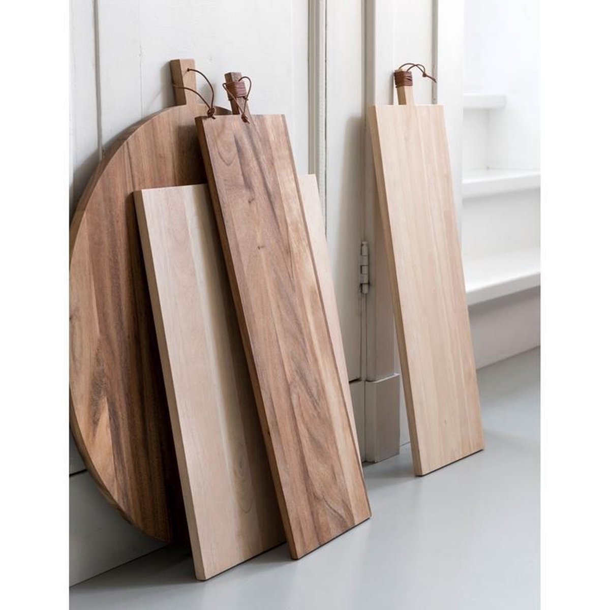VTwonen - Houten Serveerplank - Acacia Hout - Donker Bruin - Ø 60 cm