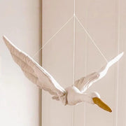 BaykaDecor - Luxe Baby Mobiel Ooievaar - Voor Box Of Bed - Kinderkamer Decoratie - Baby Cadeau - Handgemaakt Linnen - Ecru - 65 cm