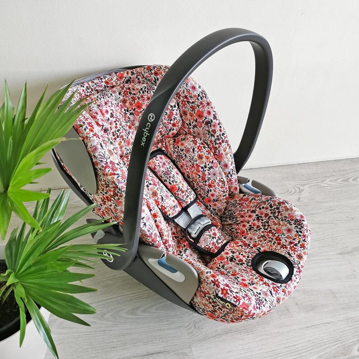 Ukje - Cybex autostoel hoes Cybex Cloud Q - Roze bloemen