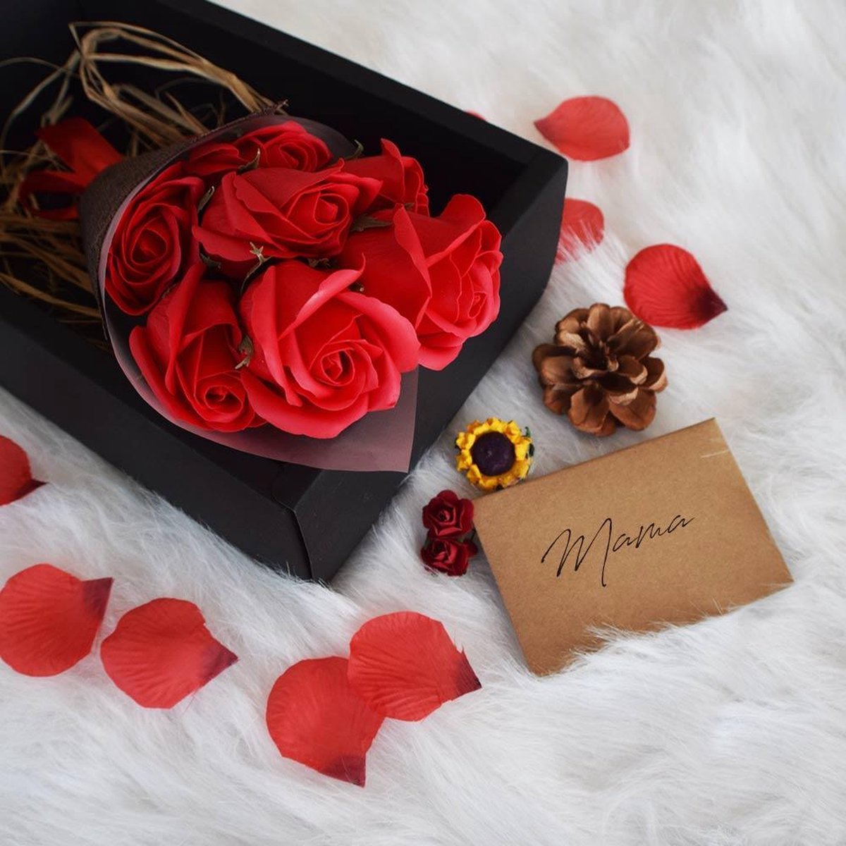 MikaMax Boeket Zeep Rozen - Zeep - Boeket Bloemen - Cadeau voor Haar