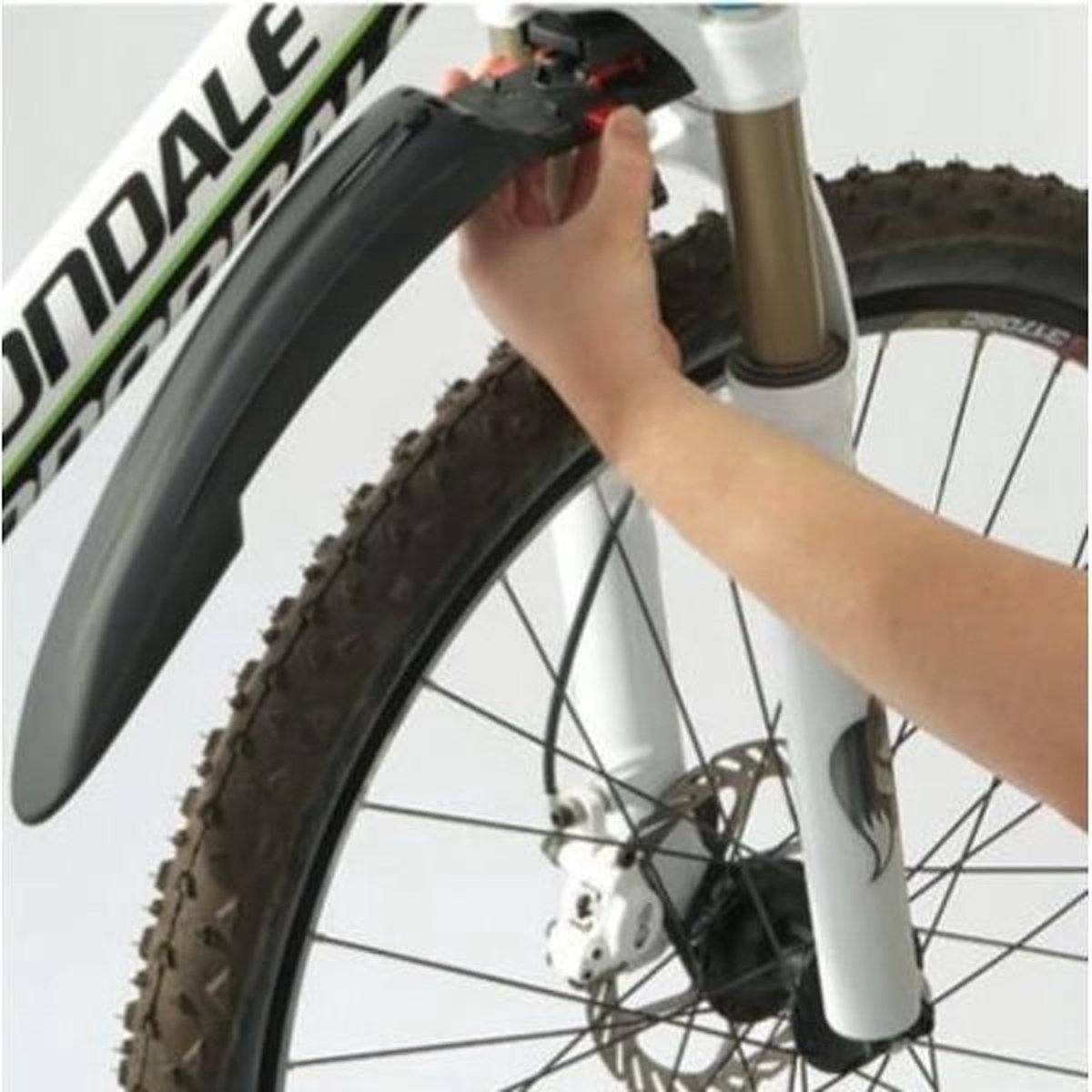 Voorspatbord polisport cross country evo 242627529 inch verende vork - ZWART