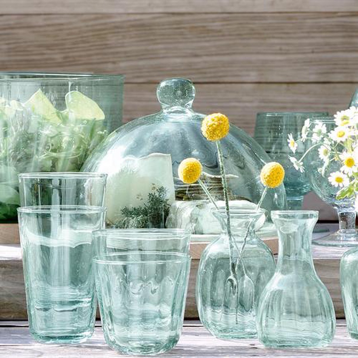 LSA Mia Serveerschaal - Gerecycled Glas - Met Houten Voet - 16.5 cm