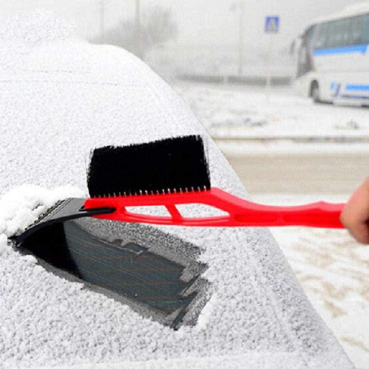 Doodadeals® IJskrabber Auto – IJskrabber met Sneeuwborstel – IJskrabber met Borstel – Sneeuwkrabber Auto – 1 Stuk