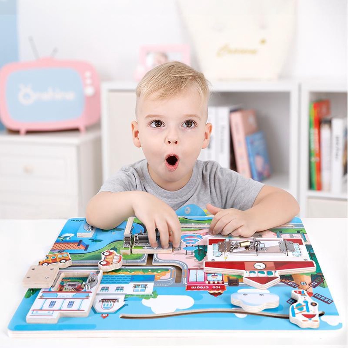 Onshine Grendelbord - Groot speelbord deuren en sloten met als thema: De Oceaan - Speelbord met sloten en grendels op een bord met sluitingen - Slot en Grendel de wereld van de oceaan - Montessori speelgoed Oceaan wereld - Montessori speelgoed
