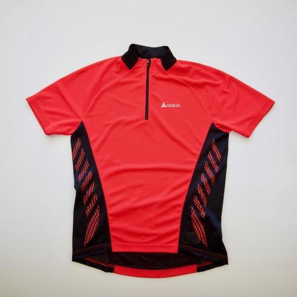 Fietsshirt Heren – Odlo – Korte Mouw en Rits – Zwart/Rood maat L