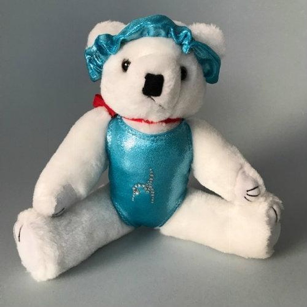 Dreamlight - Teddybeertje - Pluche - Wit - Met Turnpakje - Lichtblauw Turnpakje