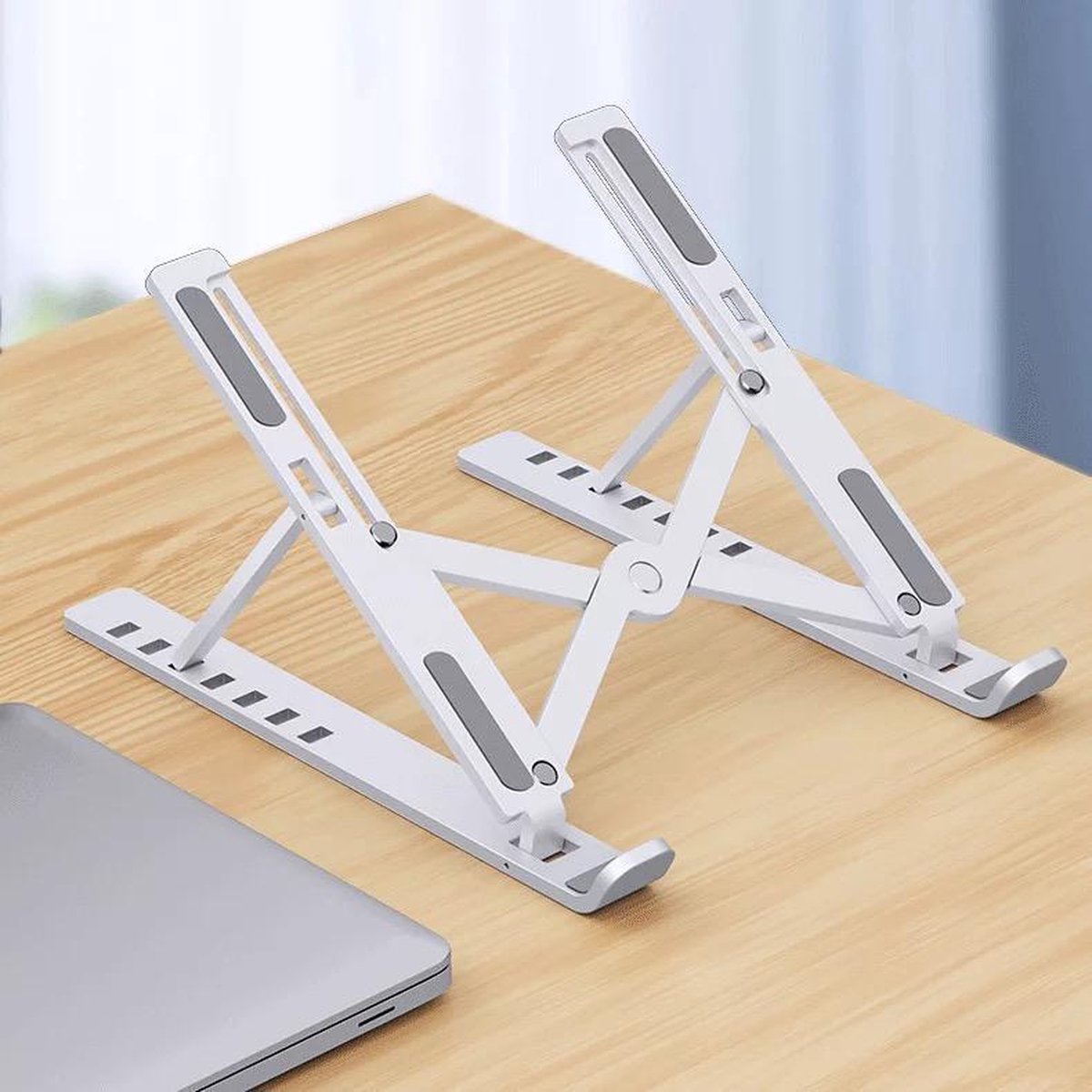 Repus Laptop standaard Wit |Laptop standaard |Laptop Stand |Tablet Houder |Verstelbaar & Universeel |  GRATIS Webcam Cover |