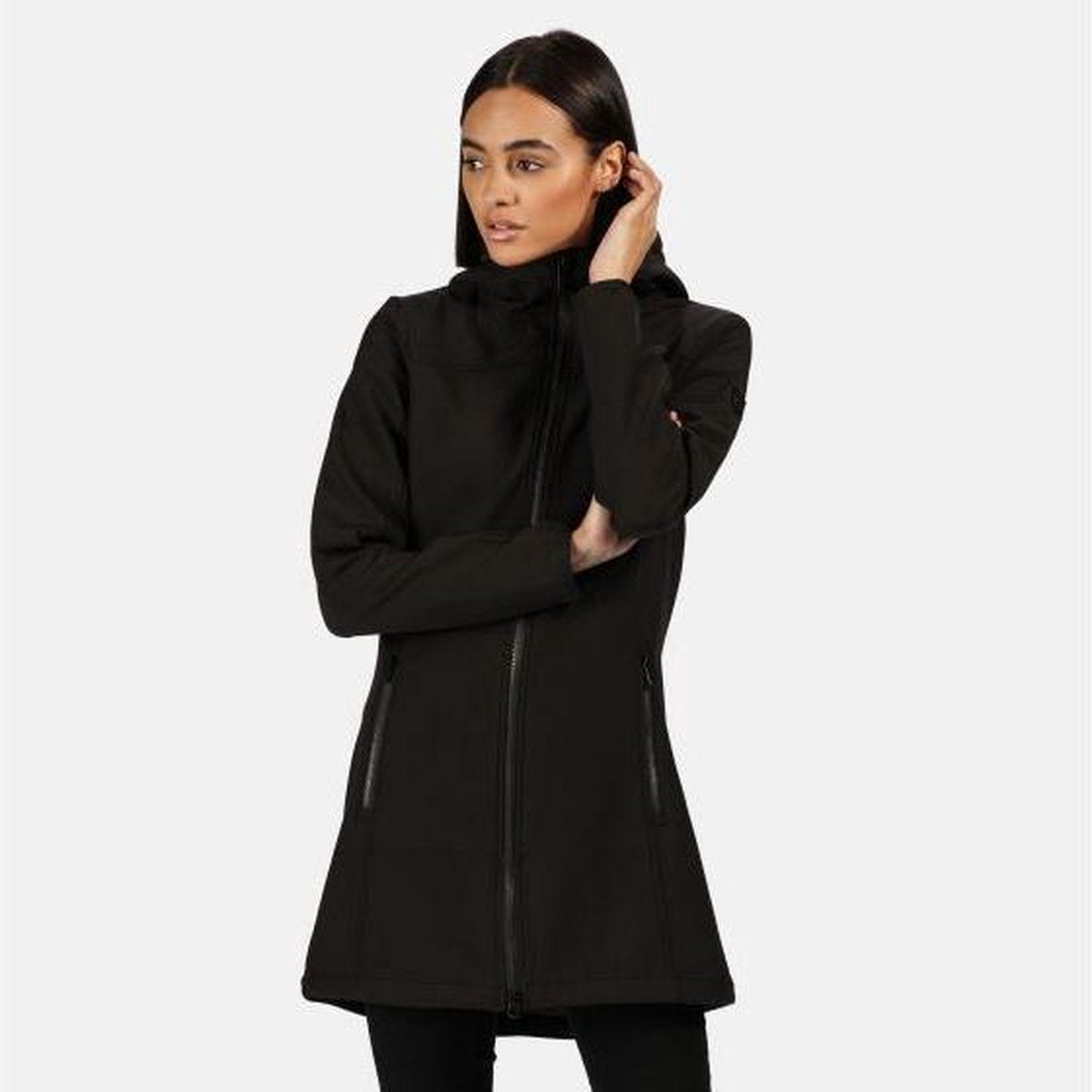 Alerie Longline windbestendige softshelljas van Regatta met capuchon voor dames