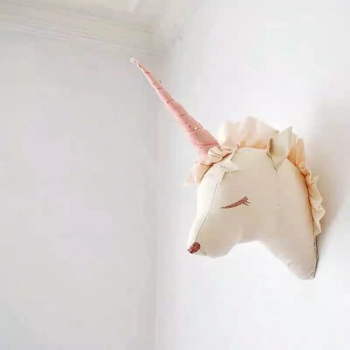 Unicorn Dierenkop Dierenhoofd Wanddecoratie Muurdecoratie Babykamer Kinderkamer Meisje Roze Accessoires