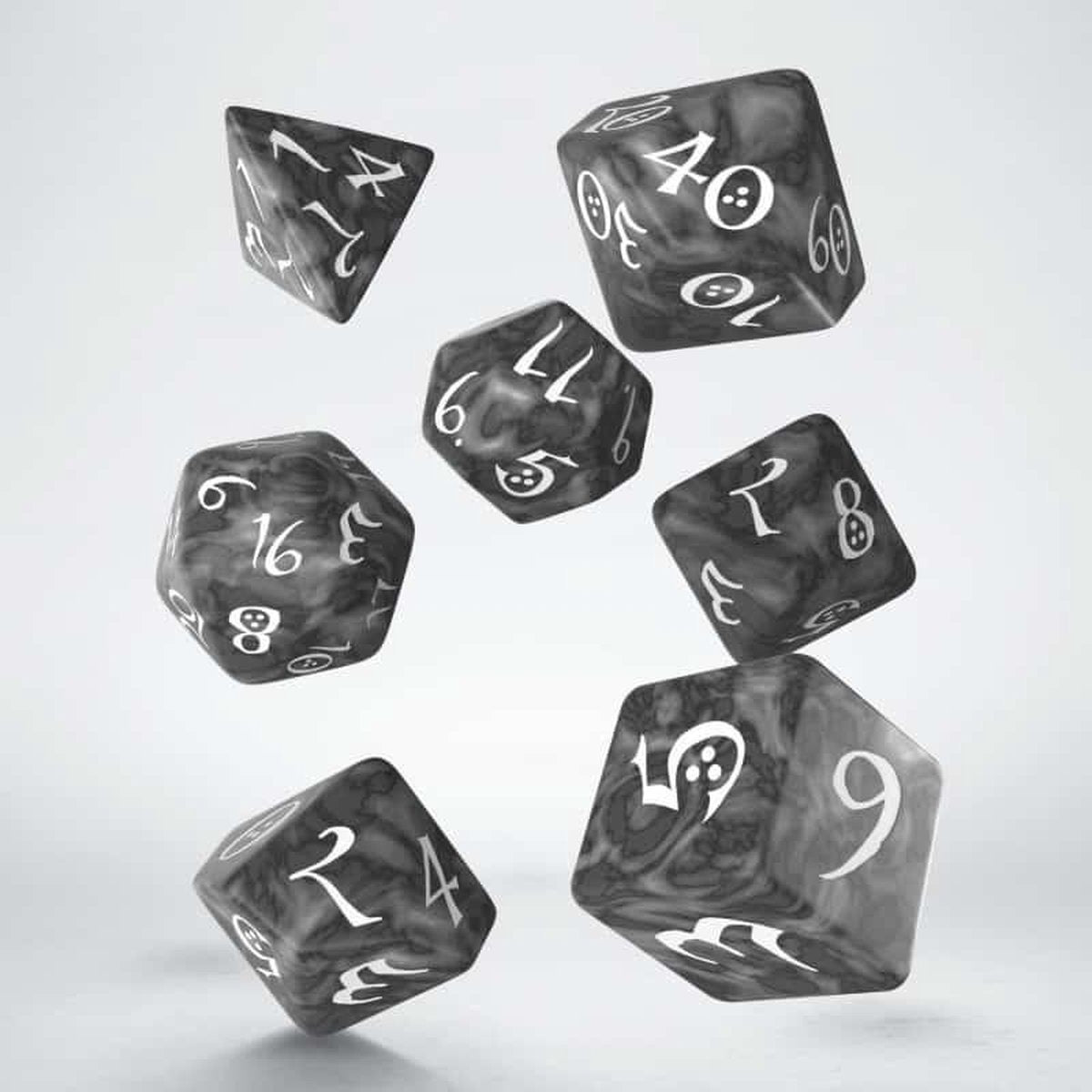 Classic RPG Dice Set smoky & white (7)