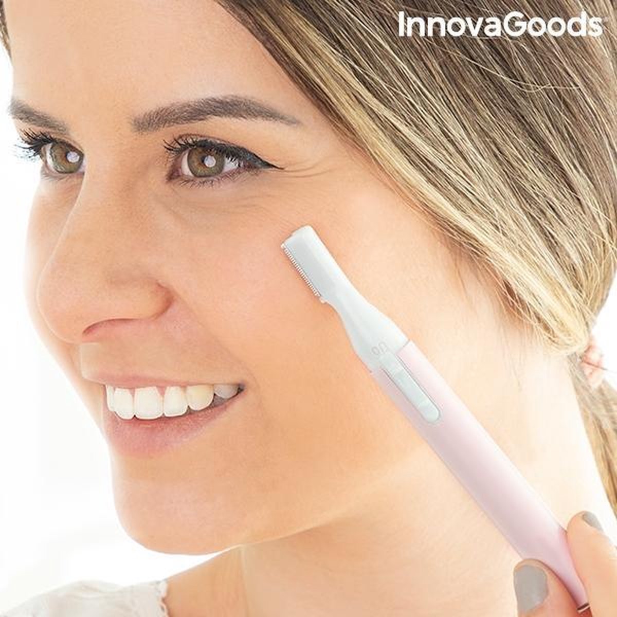 Gezichtscheer apparaat 2 in 1 - Gezicht scheermesjes vrouw - Wenkbrauw scheermesje - Scheermes gezicht - Dermaplaning - Dermaplaning razors - Face razor