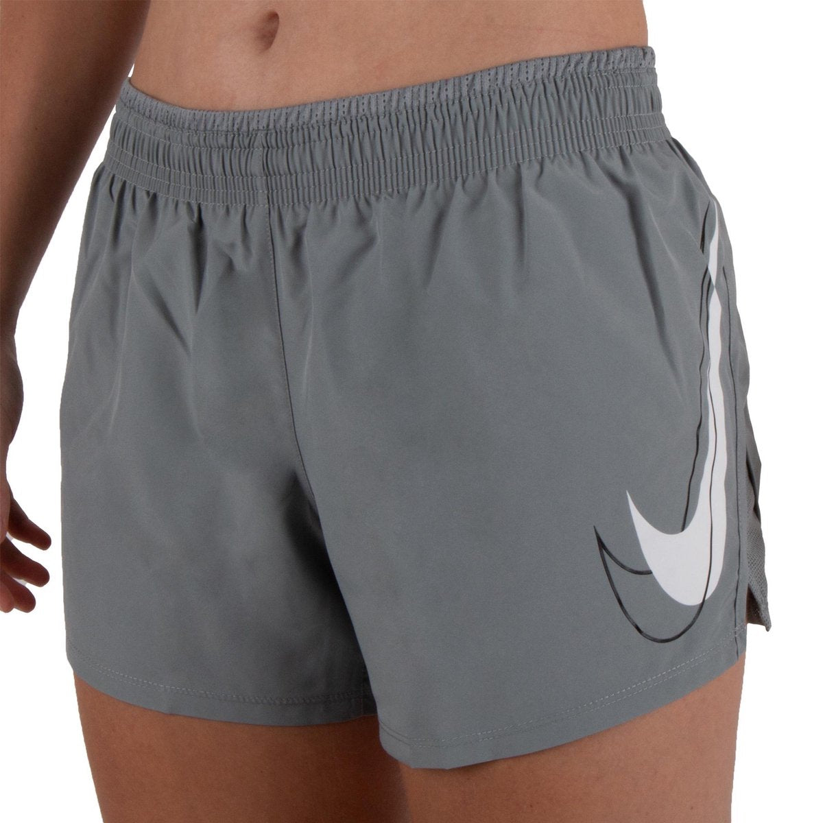 Nike Dri-FIT Swoosh Sportbroek - Maat L  - Vrouwen - Lichtgrijs