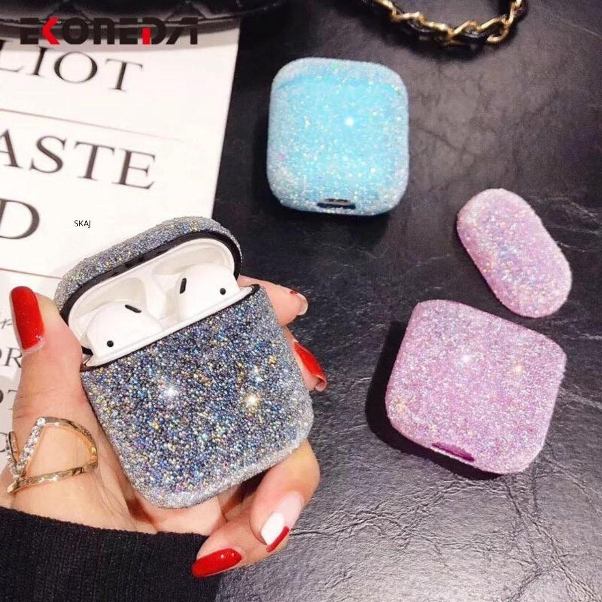 Airpods Apple Cover Case - Swarovski Stenen - Beschermhoes - Geschikt Voor Airpods 1 / 2 - Zwart