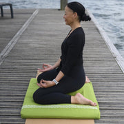 Samarali meditatiemat zabuton (Groen) - ethisch geproduceerd van 100% biologisch katoen (GOTS gecertificeerd) | 90 x 70 x 5 cm | Heeft 2 lagen | Verkrijgbaar in 6 natuurlijke kleuren