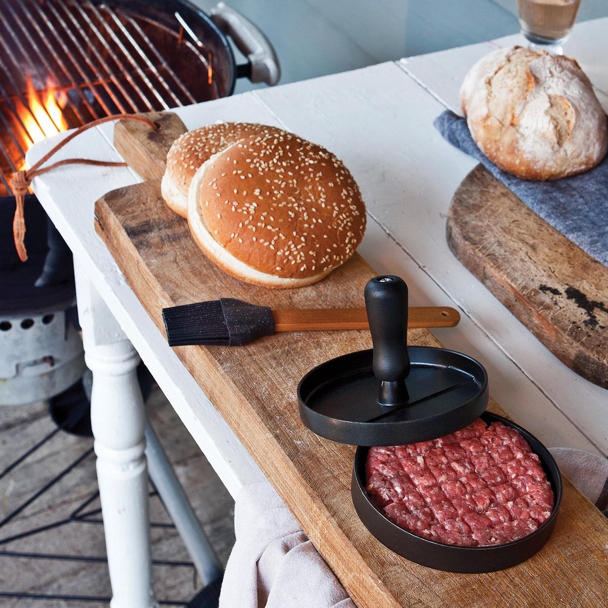 Barbecue set inclusief hamburgerpers