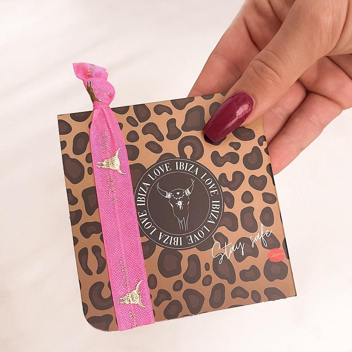 Mondkapje pink paisley met opbergmapje
