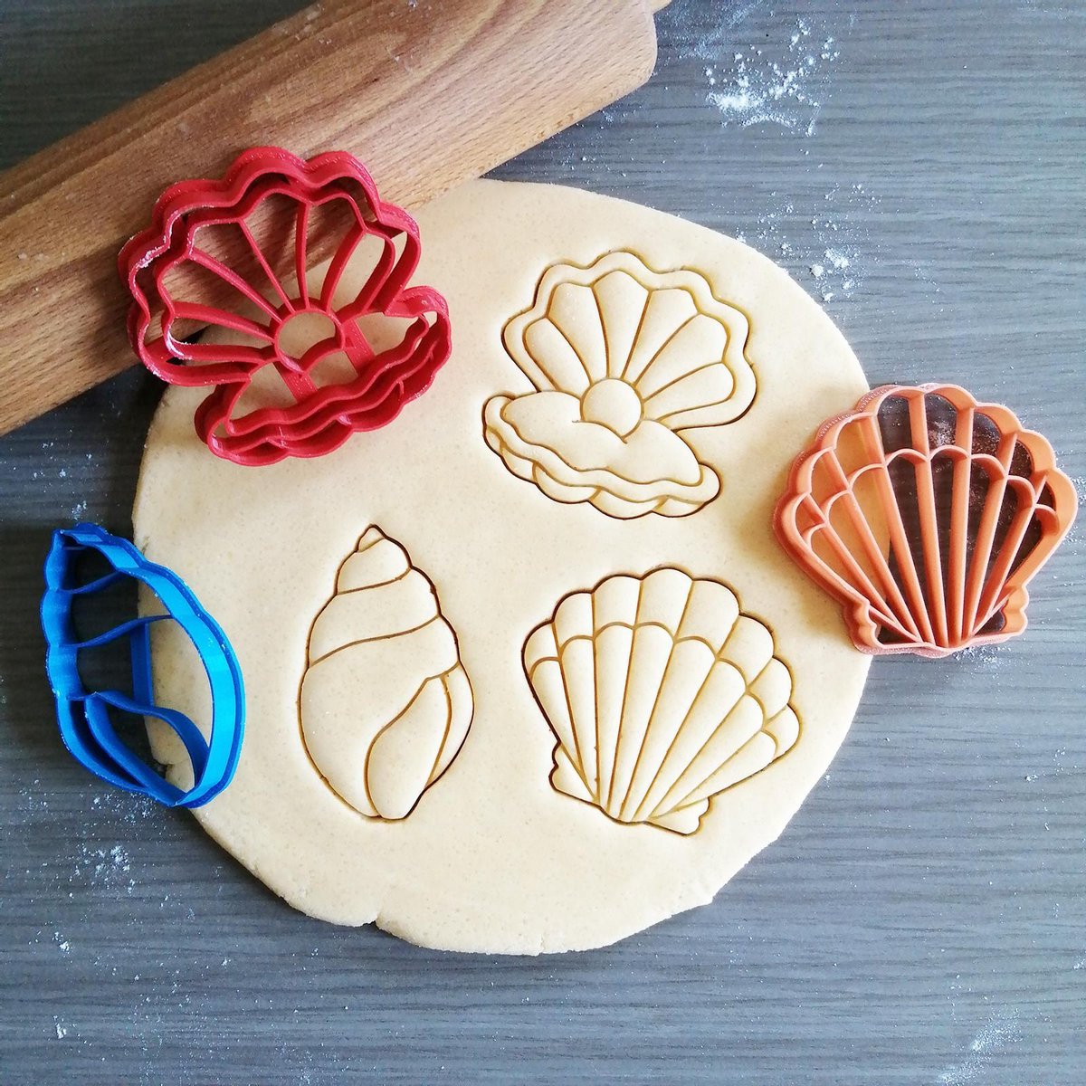 Koekjesvorm | 3-delige set | Schelpen - Zomer - Strand | Hoornschelp - Zeeschelp - Schelp met Parel | Cookie cutter | Uitsteekvorm | Bakvorm | 8cm