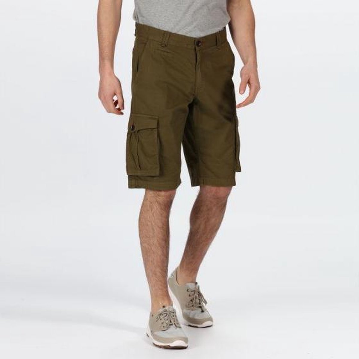 Regatta - Men's Shorebay Vintage Look Cargo Shorts - Outdoorbroek - Mannen - Maat 52 - Groen