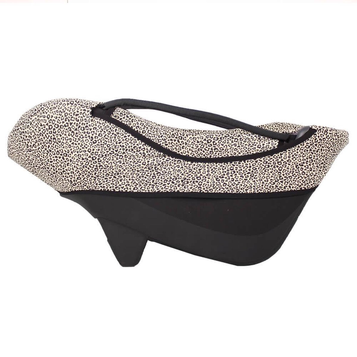 Ukje Maxi Cosi Coral Hoes - Perfecte pasvorm - Zand luipaard