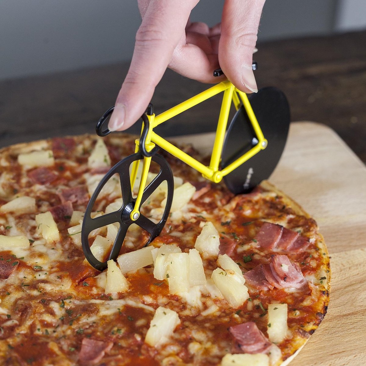 Doiy Racefiets Pizzasnijder - Geel - Zwart