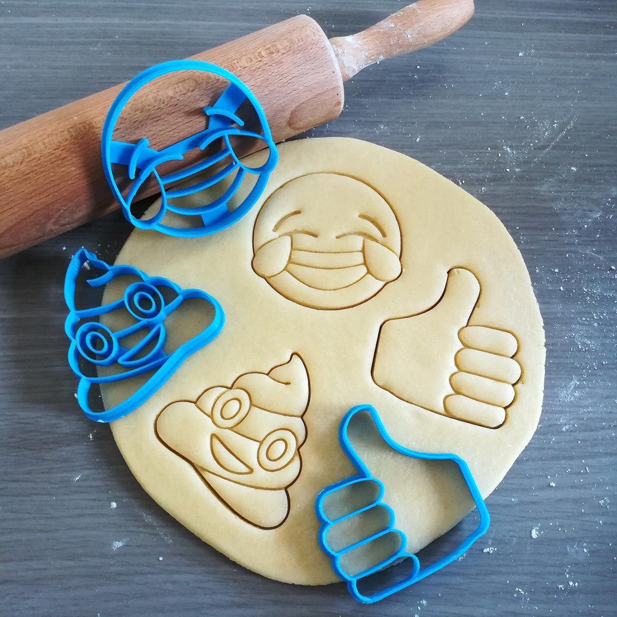Koekjesvorm | 3-delige set | Emojis | Vind Ik Leuk - Poep
