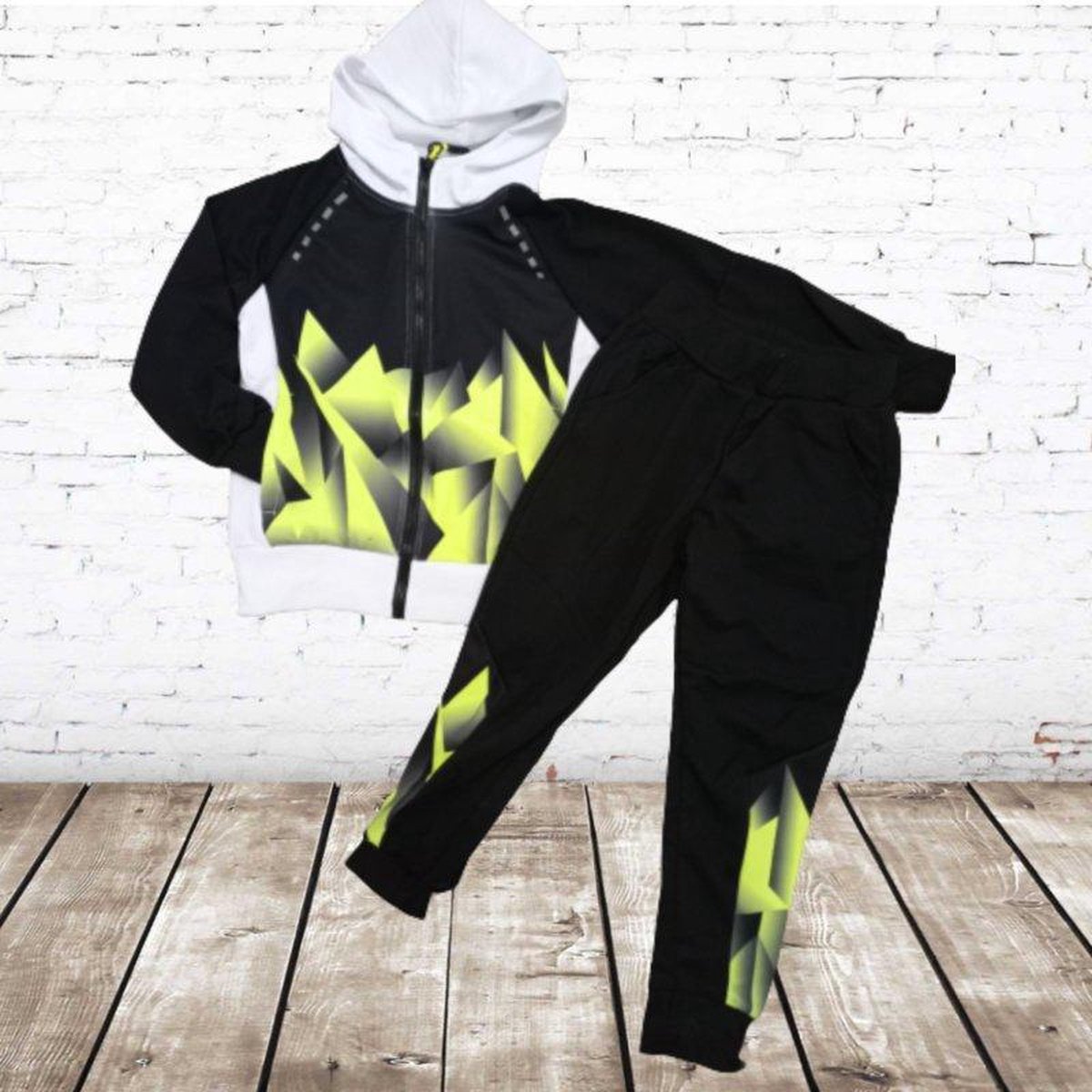 S&C Trainingspak Zwart geel K598 - 98/104