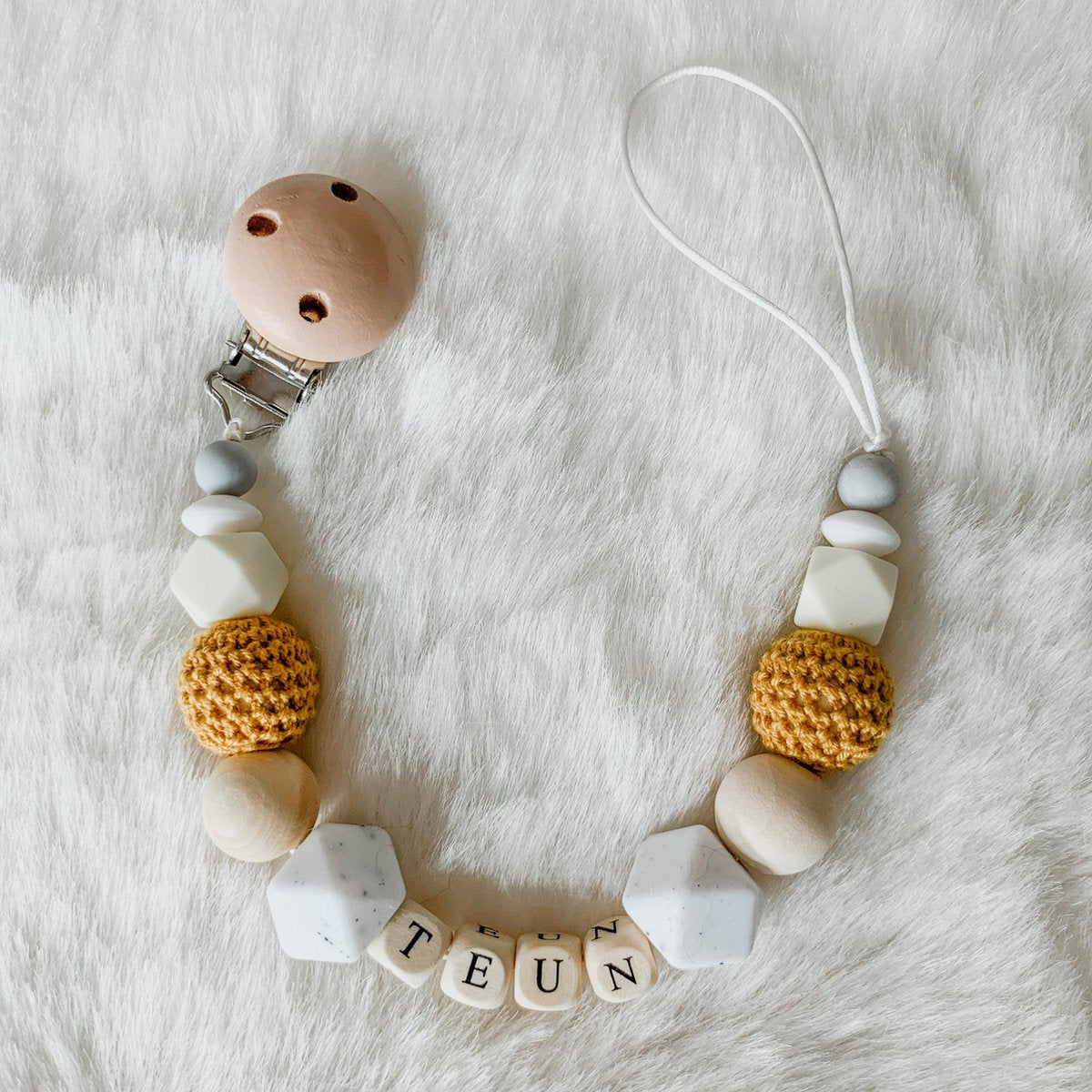 Babybeads - Speenkoord met naam - Okergeel