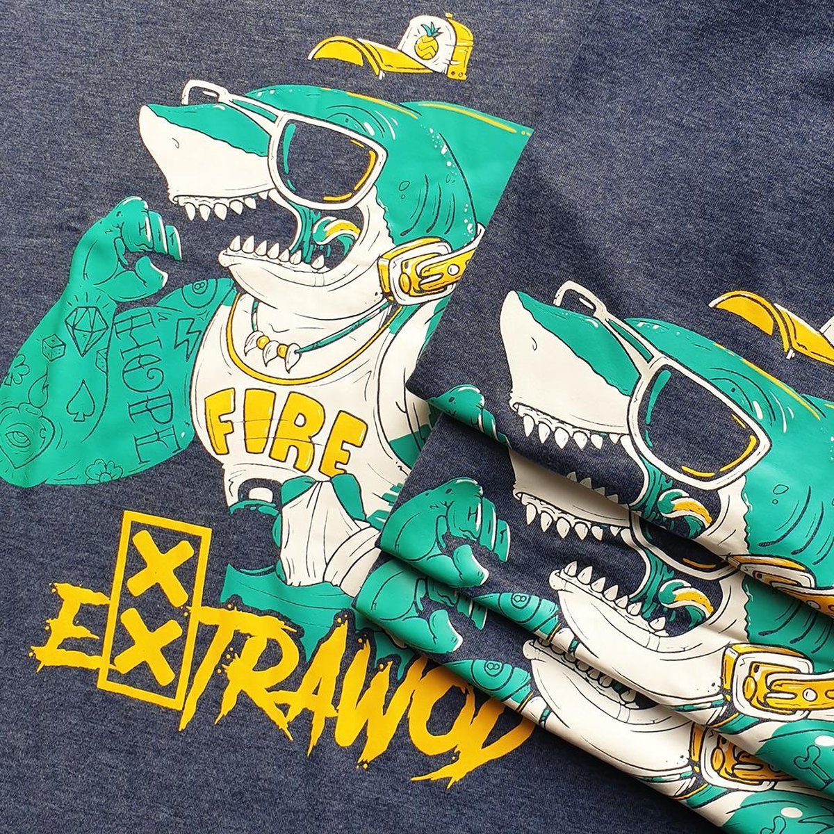 Exxtrawod Shark Unisex T-shirt Crossfit Tee Training Maat XL