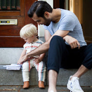 Cadeaupakket Amsterdam met babyboekje & romper 3-6 mnd - origineel kraamcadeau