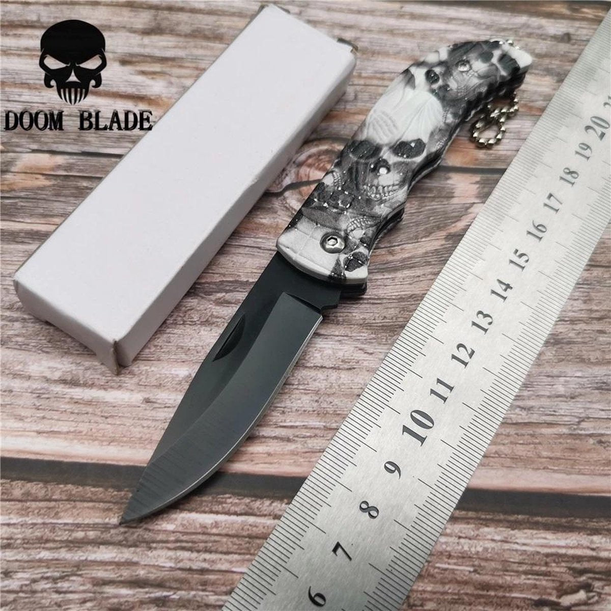 Allesvoordeliger - Doom blade zakmes skulls