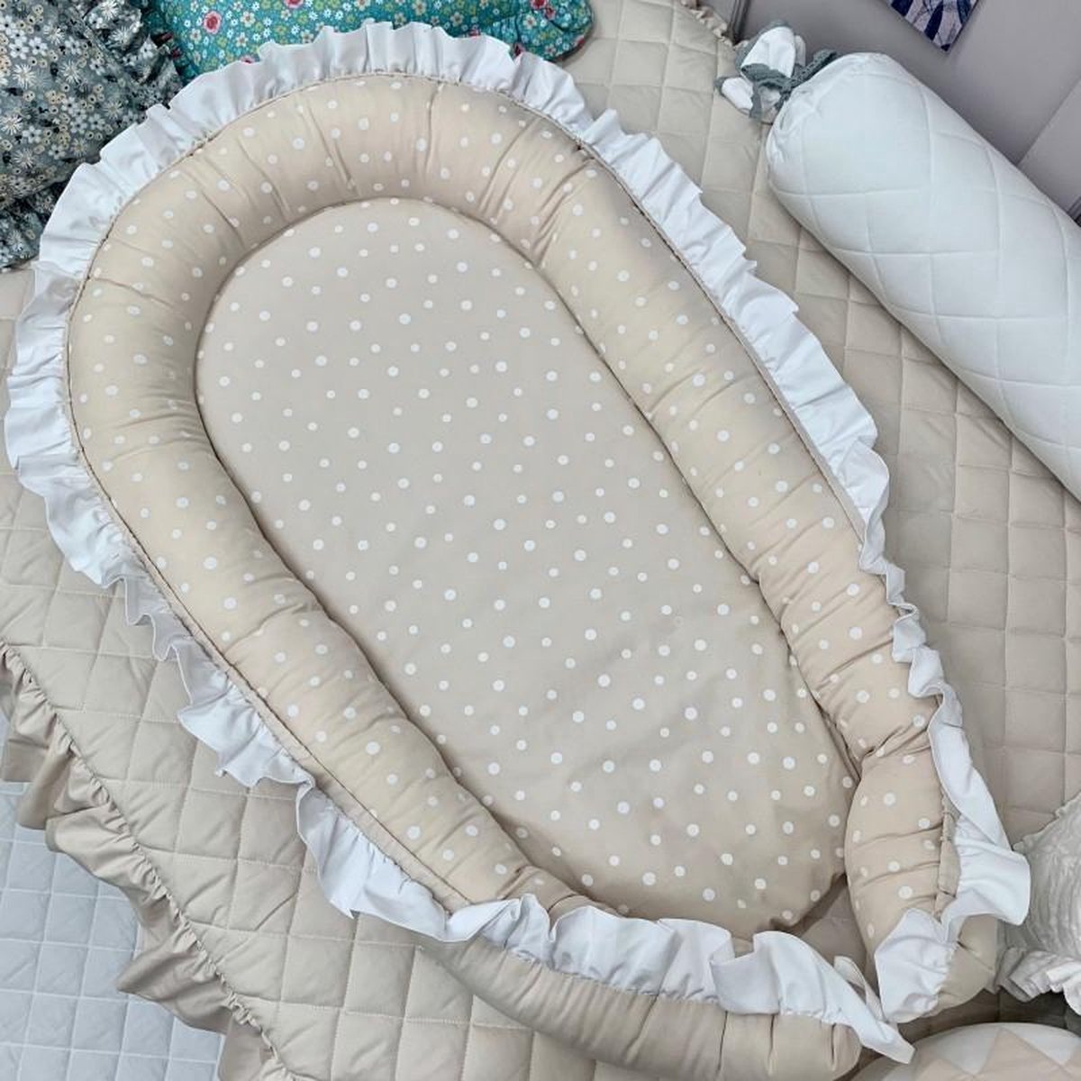 Dolly Babynestje Ruches Dots-Beige