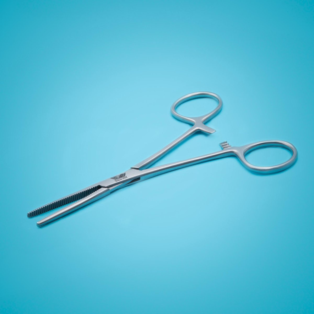 BeautyTools Kocher / Klemschaar Recht Met Klemmechanisme - Getande Grijpbekken - 14 cm (MS-2427) INOX