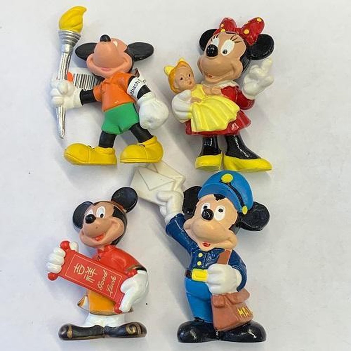 4 Mickey Mouse/ Minnie mouse speelfiguurtjes Bullyland (ca. 7 cm)