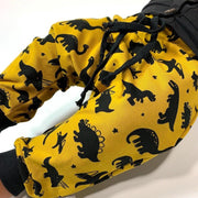tinymoon Jongens Broek – model harem – Dino Dino – Oker – Maat 50/56