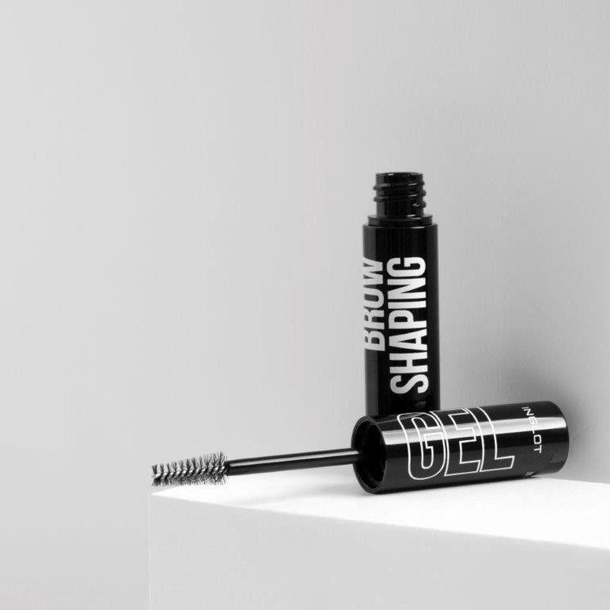Brow Shaping Gel 1