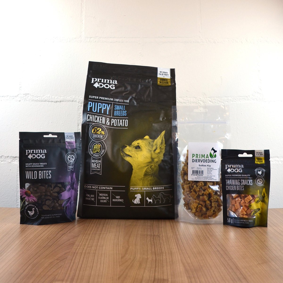 Prima Diervoeding Cadeaubox Honden - Puppy Pakket - Puppyvoer Kip - Puppyvoer Kleine Rassen - Zachte Hondensnacks - Trainingsnacks