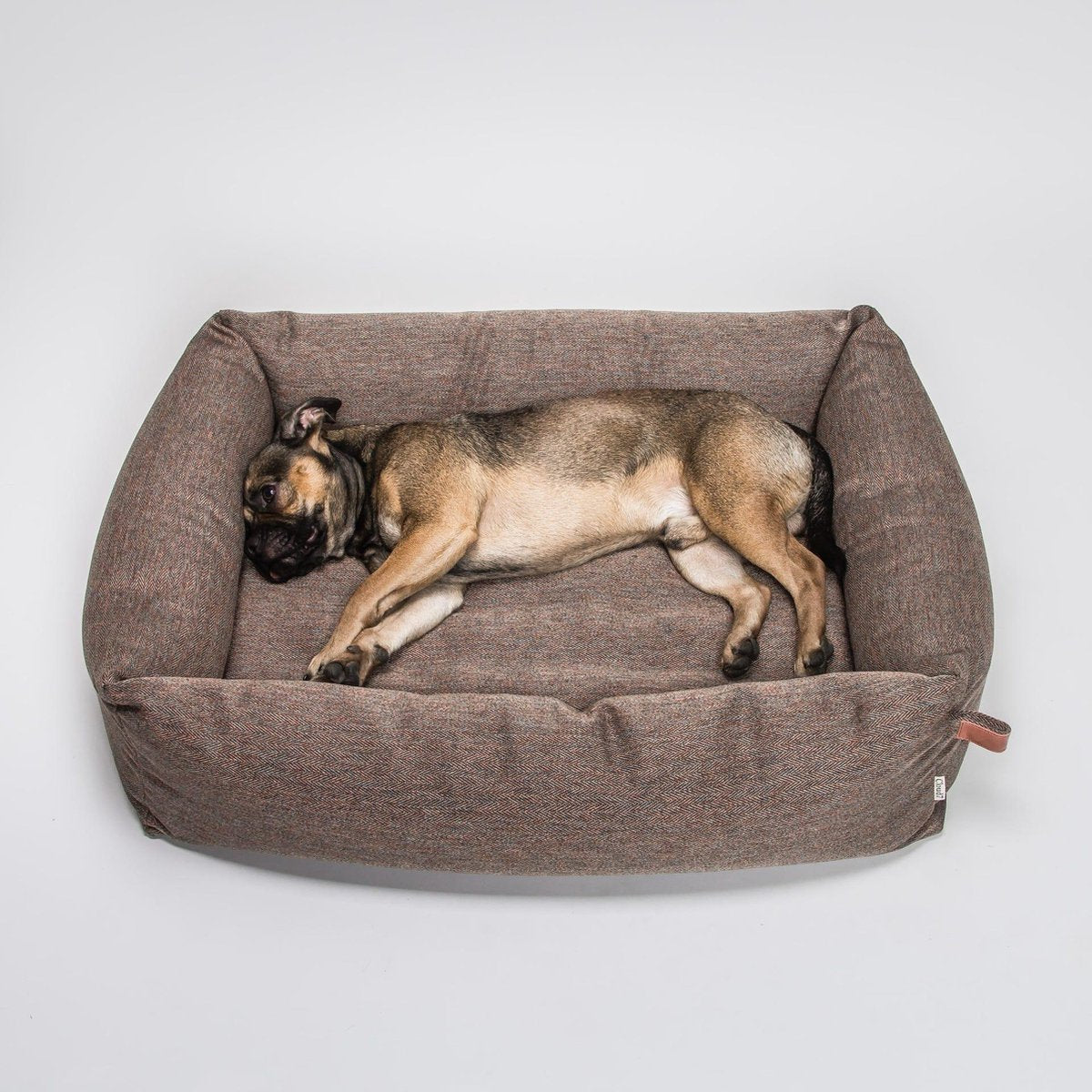 Hondenmand Sleepy Herringbone Brown (Medium)